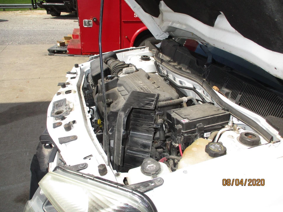 Conjunto de luz trasera derecha usado se adapta a: Chevrolet Equinox 2007 grado derecho A Foto 3 de 4