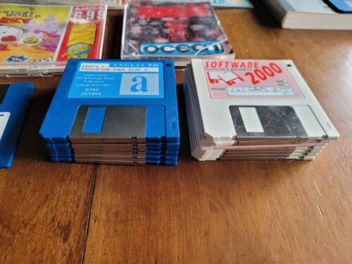 Large Amiga Game Bundle Boxed Batman Dizzy Gaunlet 2 Puff Dragon Much More - Picture 6 of 16