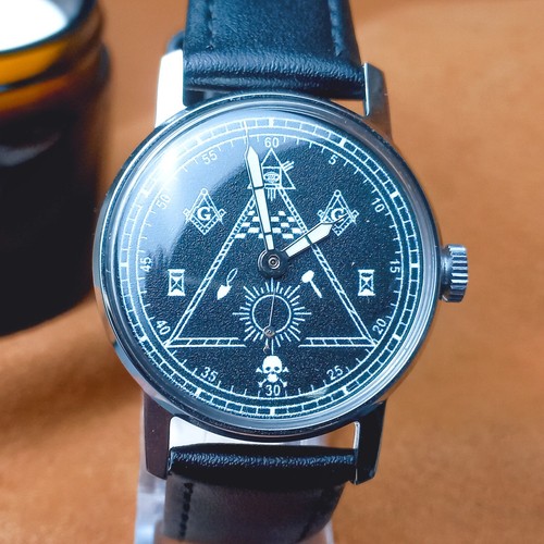 Vintage Pobeda Men's Wristwatch Soviet Mechanical Watch USSR Serviced - Picture 2 of 12
