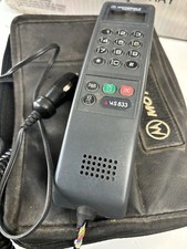 Motorola AMS833 Bag Cell Phone Powers Up W/ display - brick bag phone movie prop