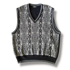 VTG The Italian Sweater Co. Mens Wool Knit V Neck Vest Gray Patterned Italy