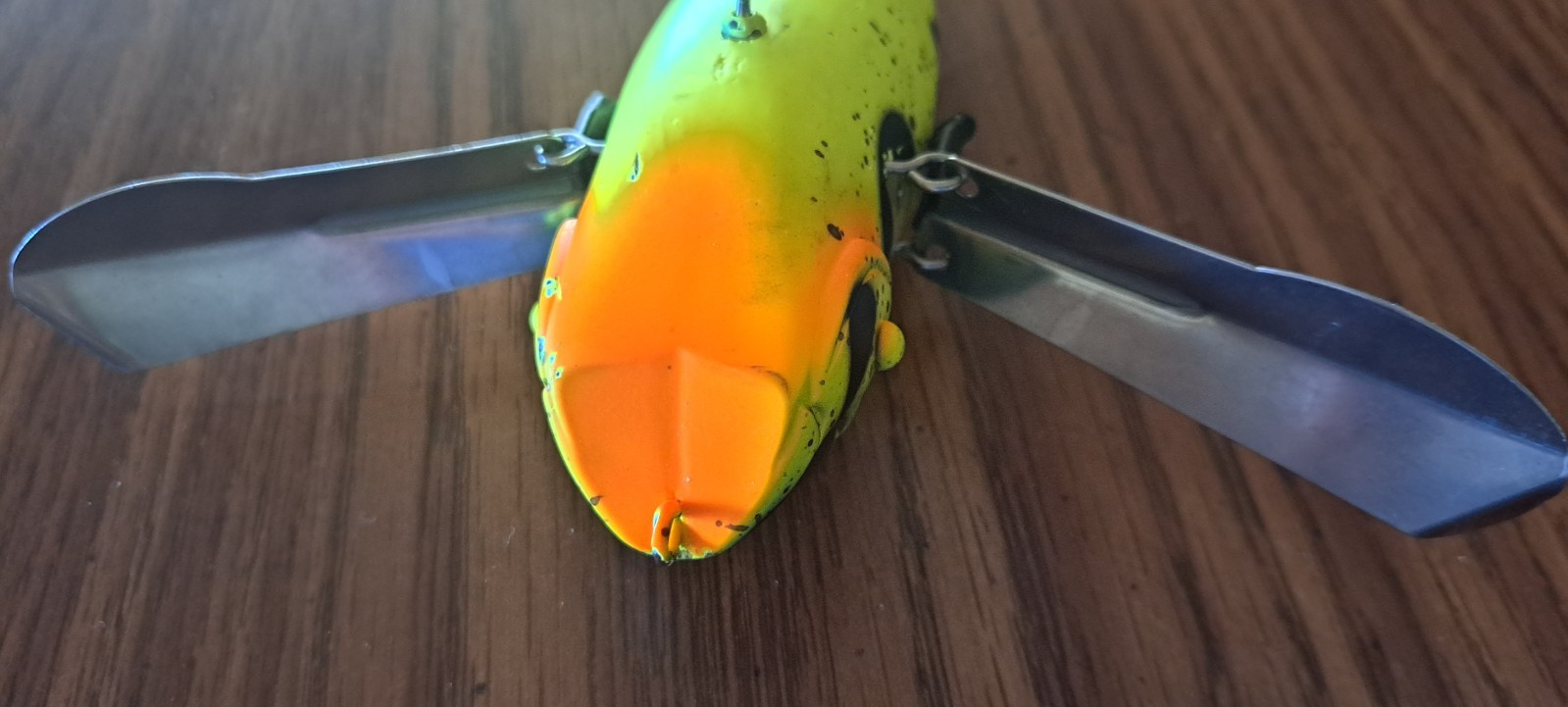 Jackall Mega Pompadour ***CHARTREUSE FROG*** Pre-owned- Hard to Find