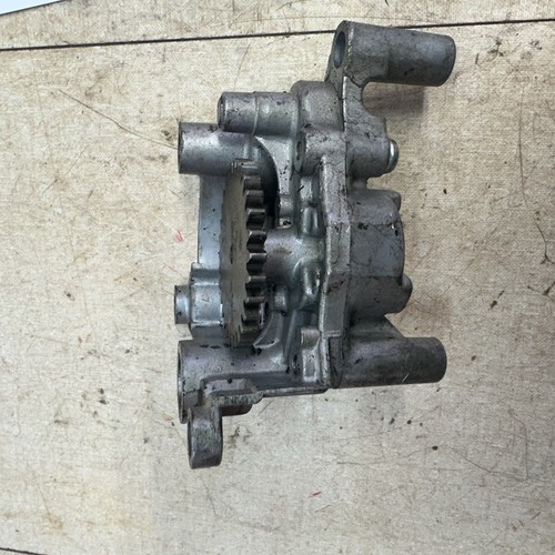85- 93 HONDA OEM Big Red ATC 250ES 250SX TRX 250 300 Oil Pump Cover - Foto 11 di 23