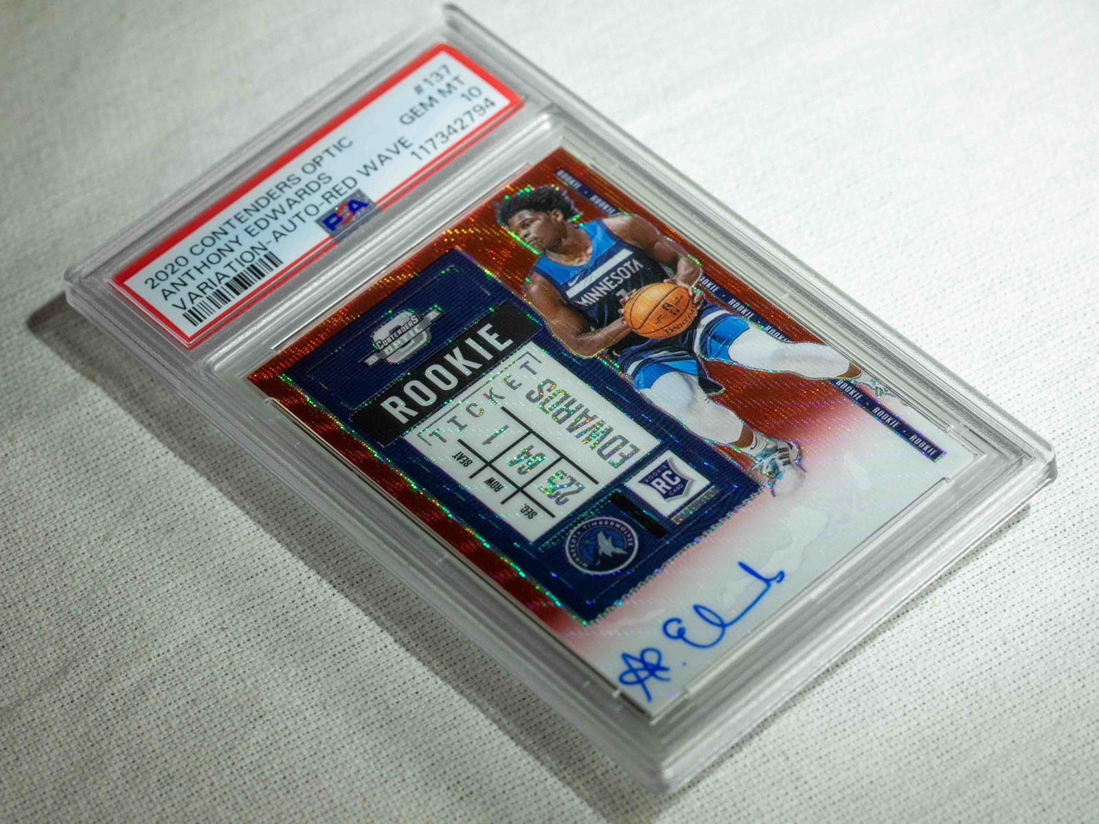Anthony Edwards 2020 Contenders Optic VARIATION AUTO RED WAVE PSA 10 POP 1 