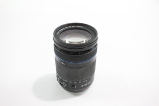 Samsung 18 200mm F/3.5 6.3 ED OIS Autofocus Camera Lens Working