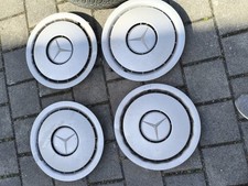 4x Original Mercedes-Benz Radkappen W124 W201 15 Zoll 1244010424