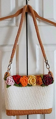 ''Princess Rose'' Shoulder Bucket Bag Medium Size - Crochet