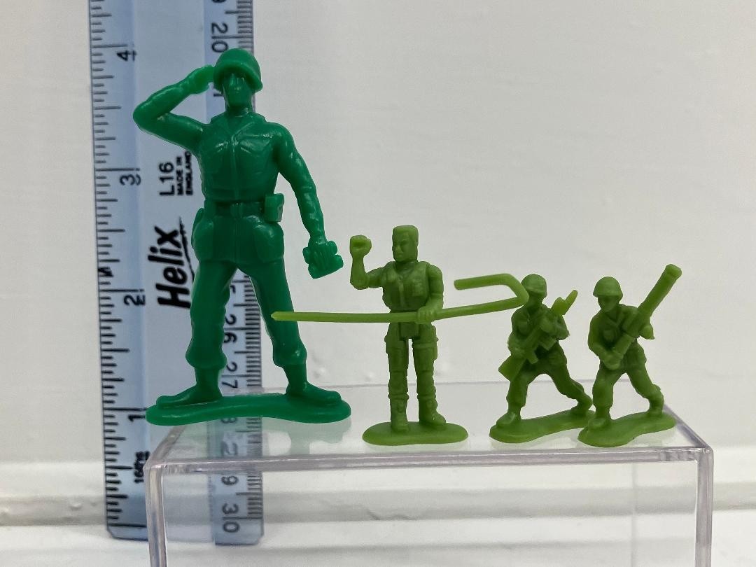 Complete Green Army! Toy Story Capsule Toy Set! TOMY 2016! 1/32