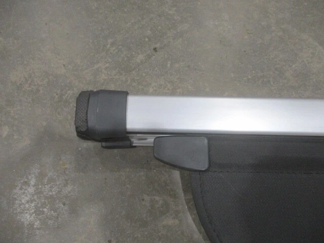 Subaru XV Crosstrek 2015 maletero de carga cubierta de pantalla OEM LKQ Foto 2 de 4