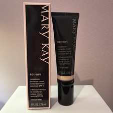 Mary Kay CC Cream Sunscreen SPF 15 Broad Spectrum 1 oz Very Light NIB