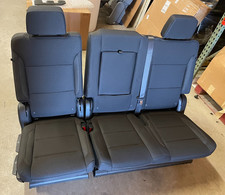 21-25 Tahoe Yukon Escalade Suburban Cloth 2nd Row Seat Ebony Jet Black Oem 21-25 Tahoe Yukon Escalade Suburban Cloth 2nd Row Seat Ebony Jet Black Oem