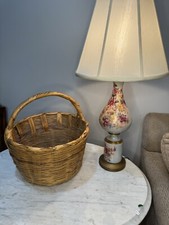 Vintage Circa 1940s Woven Basket w/Brown Ring And Handle 12" H Easter Basket