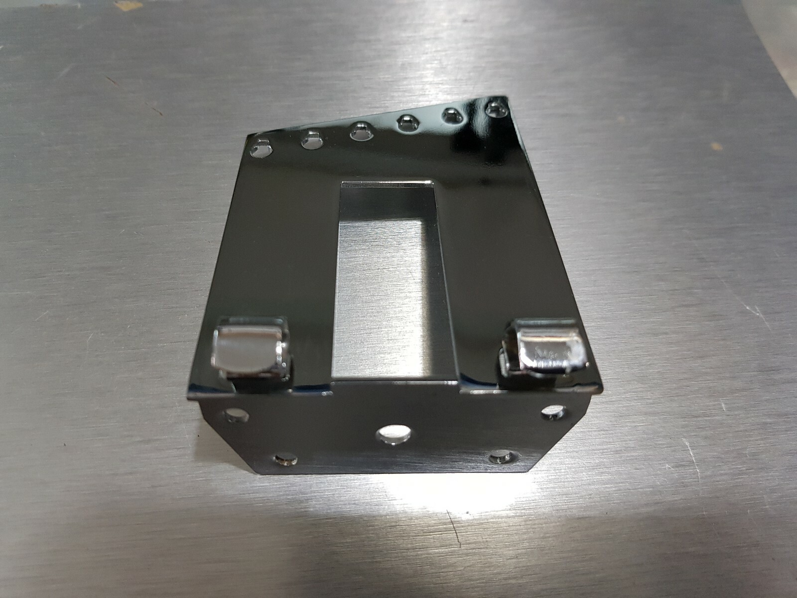 6 strings chrome trapeze tailpiece + bracket for Rickenbacker guitar