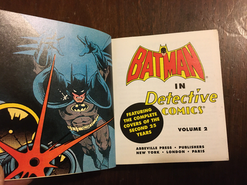 Cómics de Batman en Detective, Vol. 2, pequeño libro de portadas (2do 25 años) - Imagen 5 de 8