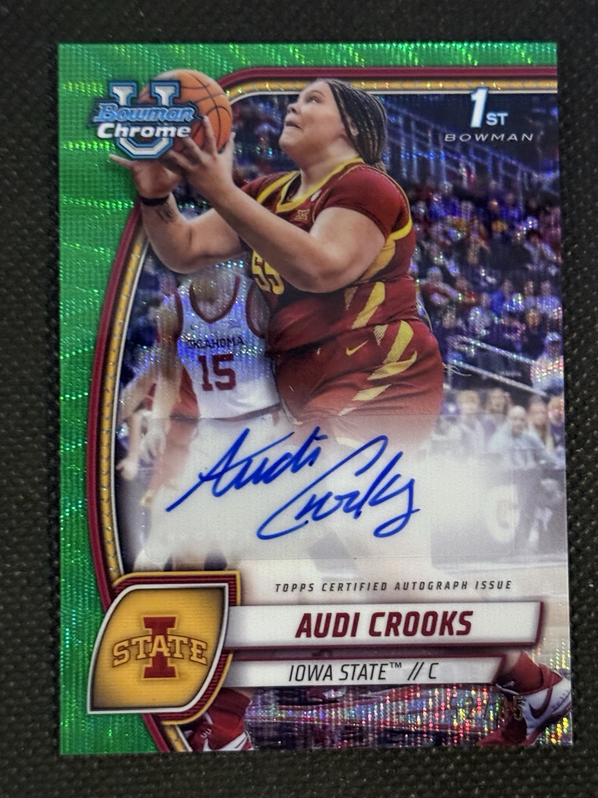 2024-25 Bowman Chrome U #9 Audi Crooks Green Shimmer Auto Iowa 1st Bowman