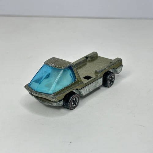 Hot Wheels Redline 1969 Heavyweights HK Gold Truck Missing Back, Used