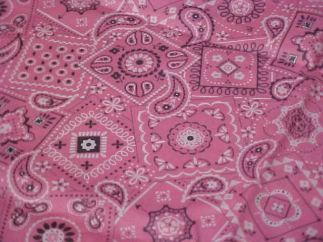 PINK WESTERN BANDANA  PRINT FABRIC 1 YD 18" QUILTS & CRAFT WAVERLY INSPIRATIONS
