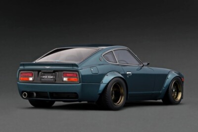 Finished Product ignition model 1/18 Nissan Fairlady Z S30 Green
