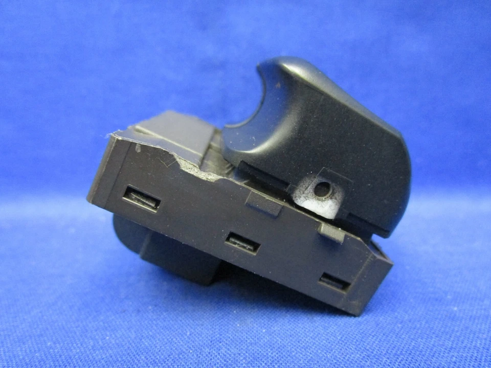 Interruptor de control de ventana del conductor Audi A5 Quattro 2010 PN 8K0959851C Foto 2 de 4