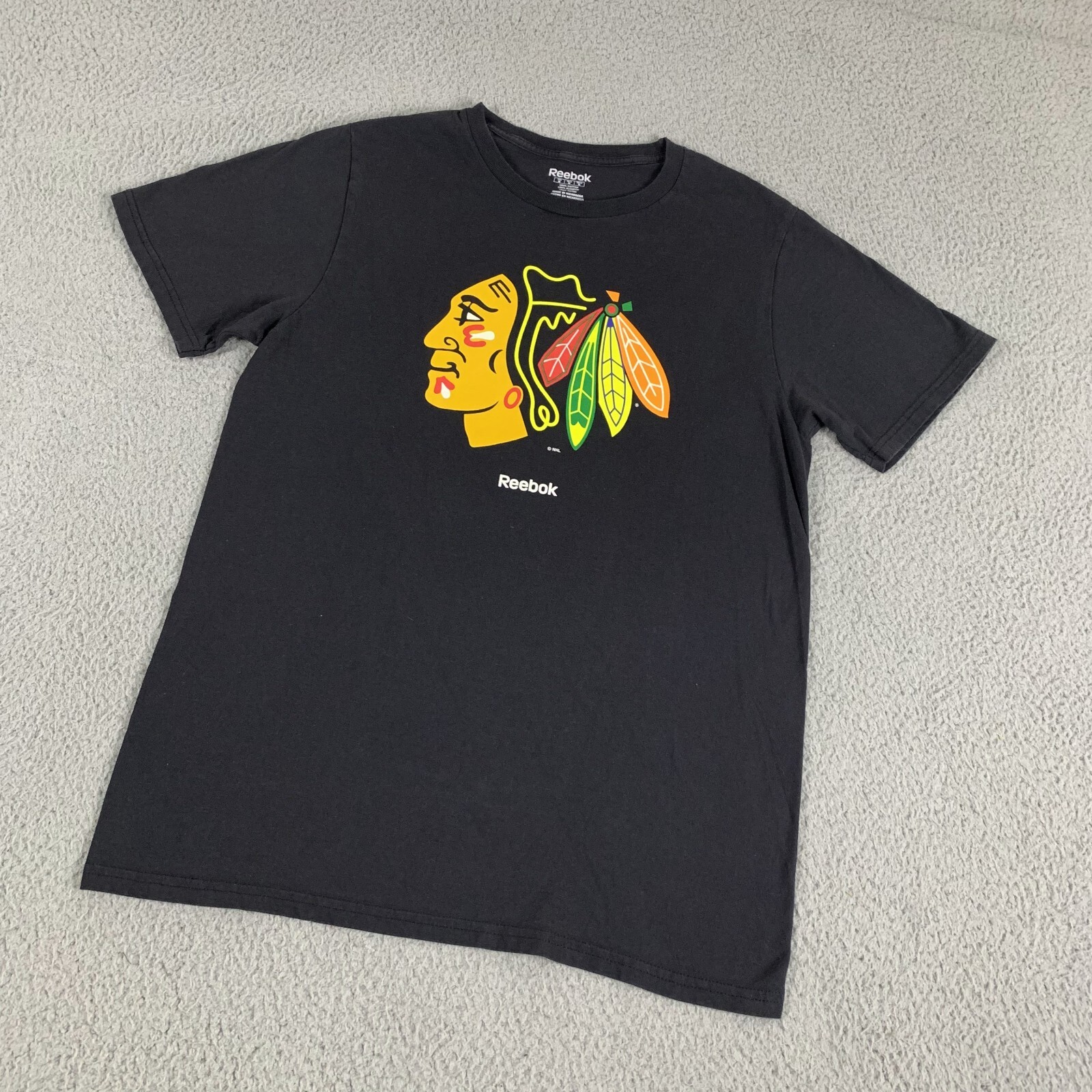 Chicago Blackhawks T-Shirt Mens Medium Black Cotton Short Sleeve Hockey Reebok thumbnail 2