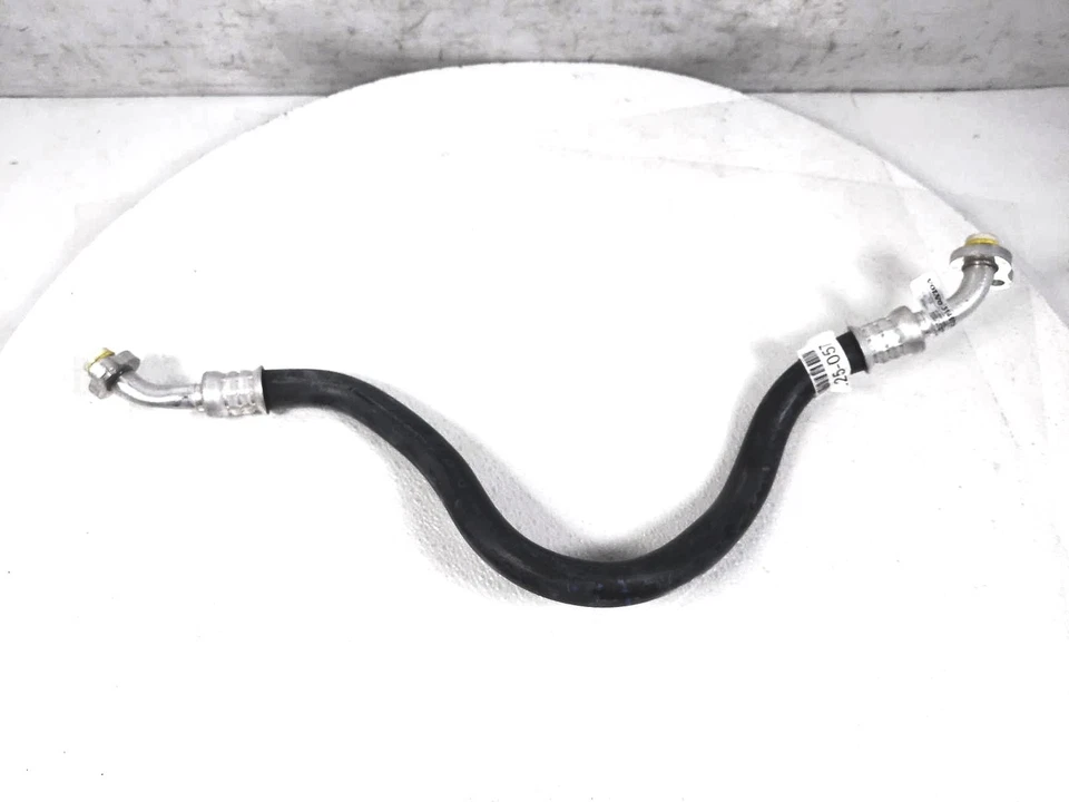 Tubo de manguera de aire acondicionado Volvo V90 Cross Country 2022-2023 31497390 *2,0T Foto 2 de 4