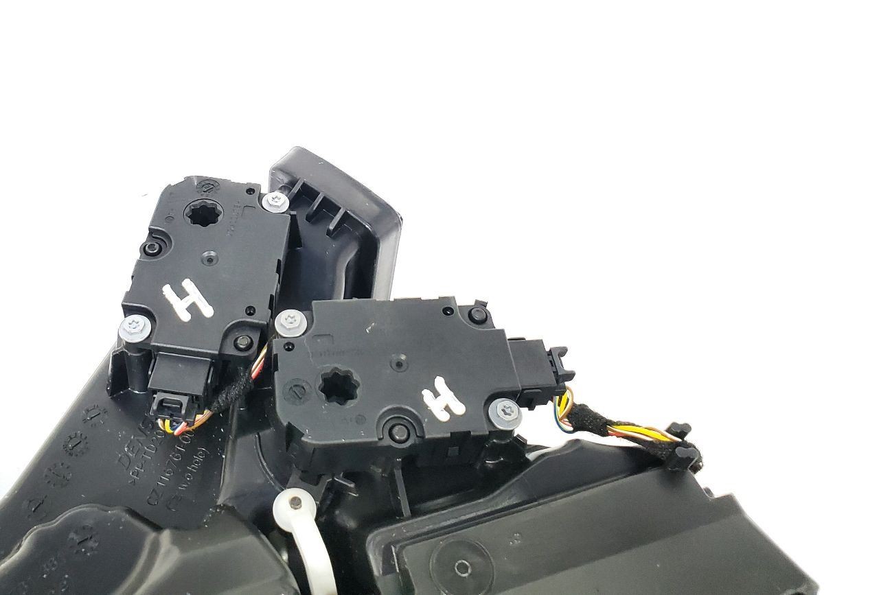 2020 Lamborghini Urus OEM Rear AC Blower 4m0819351 