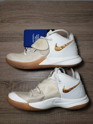 NIKE KYRIE 3 GOLD WHITE 27㎝ カイリー NIKE KYRIE 3 GOLD WHITE 27㎝ カイリー Nike Kyrie 3 White Gold