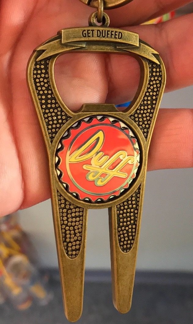 Universal Studios The Simpsons Duff Beer Metal Keychain / Bottler