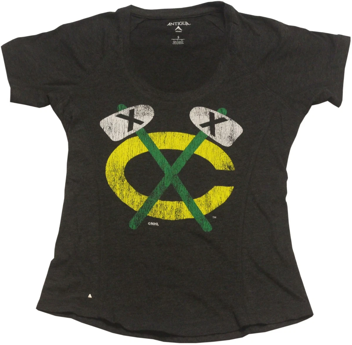 Ladies best sale blackhawks shirt