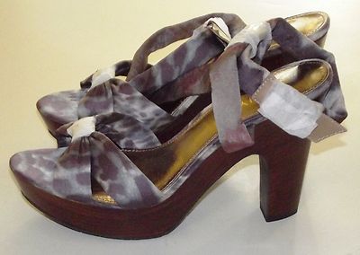Women's Kathy Van Zeeland Snake Print Platform Sandals M 1/2