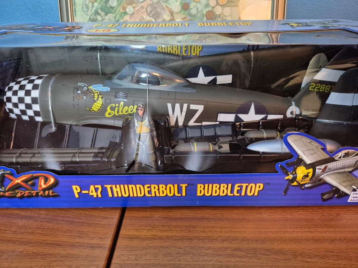 21st センチュリートイズ    1/18 P-47D サンダーボルト 1:18 21ST CENTURY TOYS P-47 THUNDERBOLT BUBBLETOP EILEEN