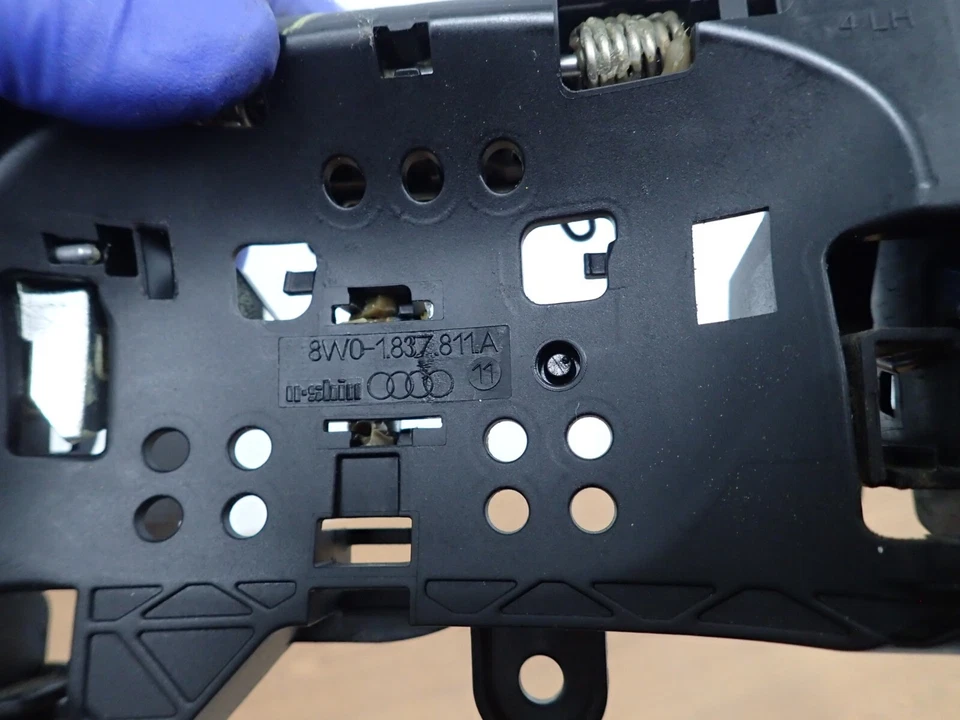 2018-2023 AUDI A5 S5 REAR LEFT DRIVER EXTERIOR DOOR HANDLE MECHANISM OEM Foto 3 de 3