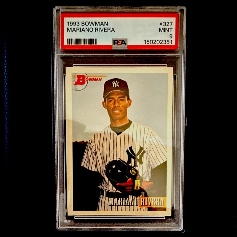 Bowman 1993 Mariano Rivera #327 PSA 9 Base Set New York Yankees