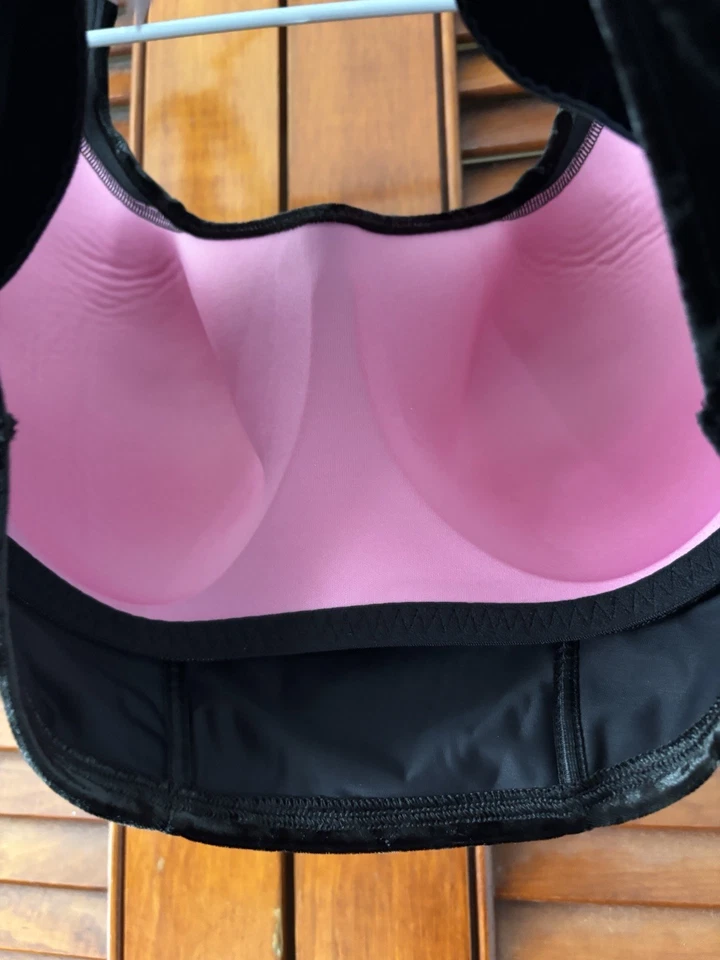 Victoria's Secret Black Velvet Velor Wireless Bustier Bra Sz L-DD - Image 2 of 3