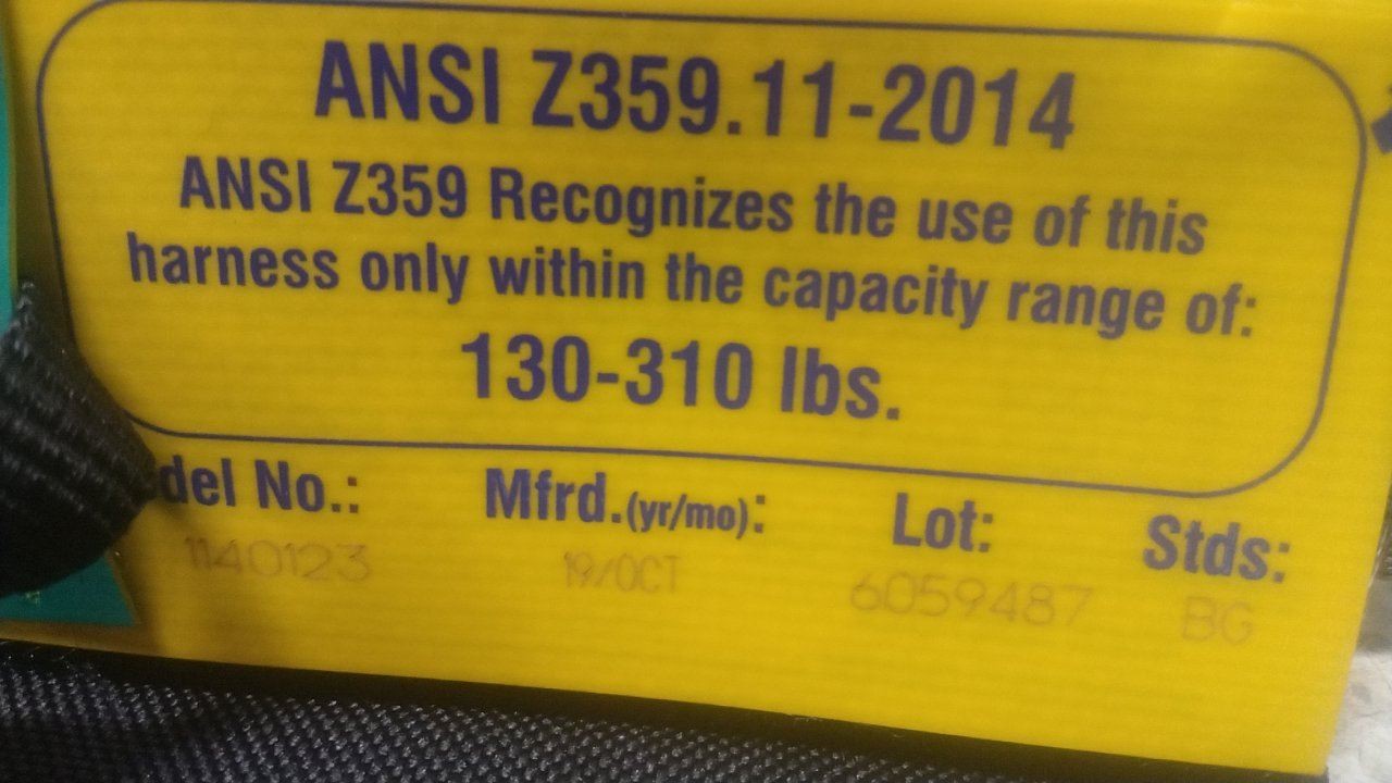 3M DBI-Sala 1140123 Size L 420 Lb Weight Cap Full Body Harness