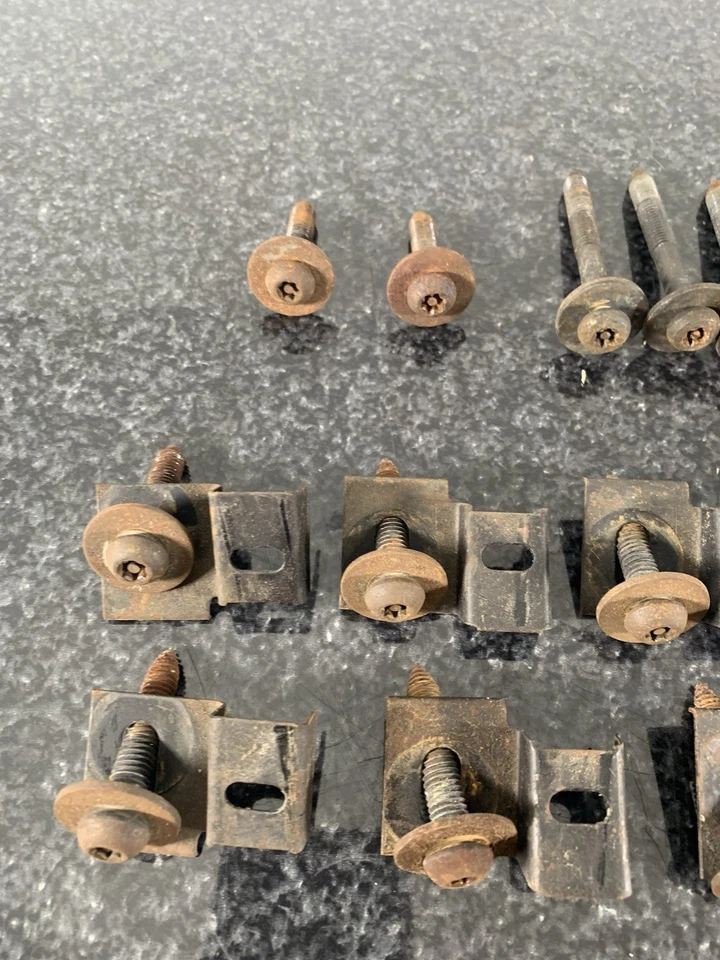 Ford Bronco 1992-1996 superior Lt y Rt lateral desmontable soportes superiores y herrajes OEM Foto 4 de 4