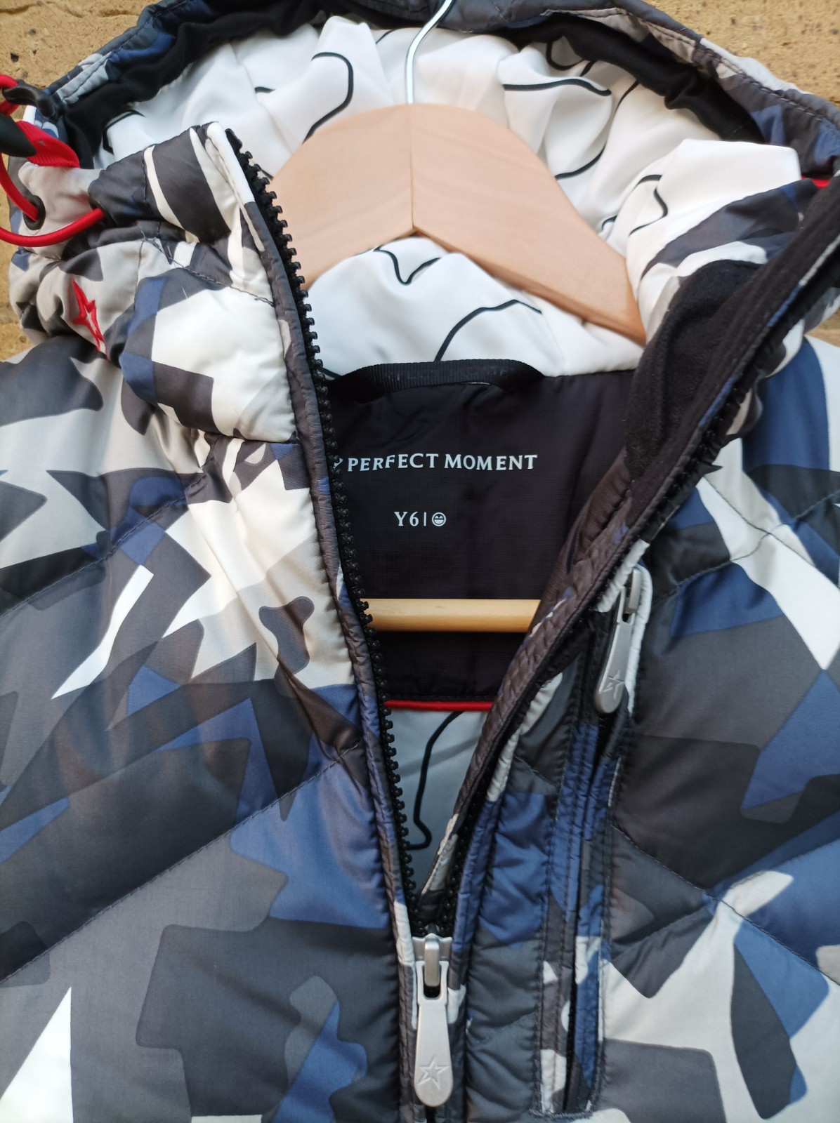 Perfect Moment 6Y Kid's Boys Girls Down Puffer Ski Jacket Blue Camo Age 6 Years image 5