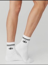 alo Women's Crew Socks White Black Logo Size M Breathable Cotton Blend