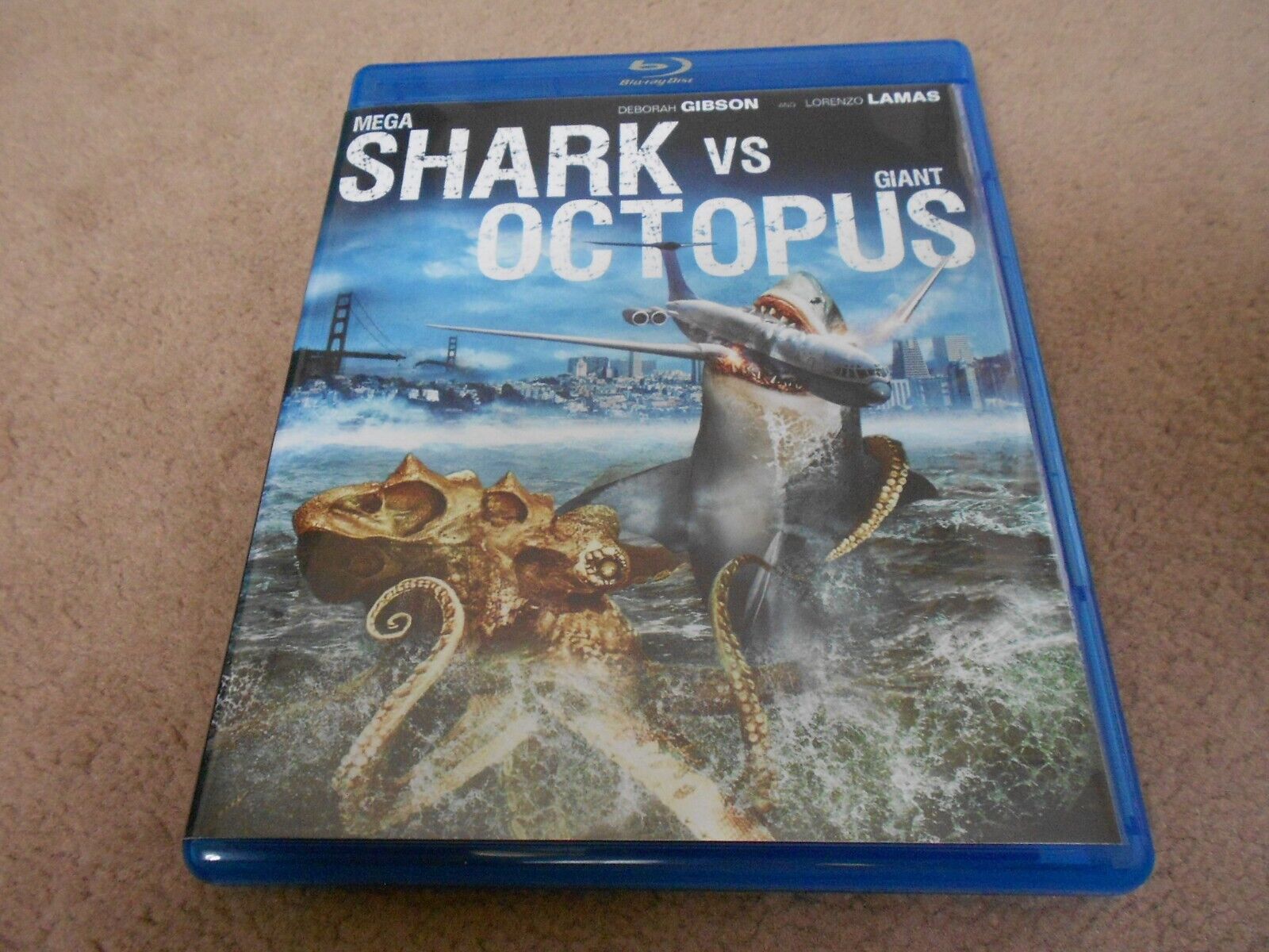  Mega Shark vs Giant Octopus : Deborah Gibson, Lorenzo Lamas,  Vic Chao, Ace Hannah, David Michael Latt, Ace Hannah: Movies & TV