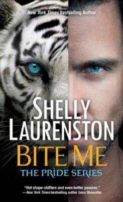 Bite Me by Shelly Laurenston: Used