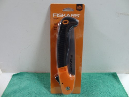 NEW Fiskars 7\