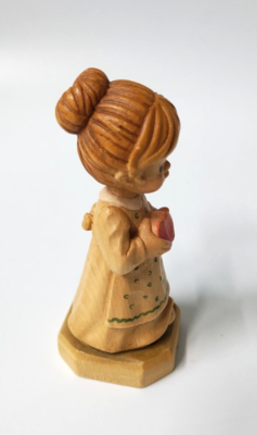 Anri Vintage 4