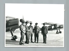 Photo, VIII. Gliding World Cup Cologne 1960: pilots of towing aircraft (MB)21227