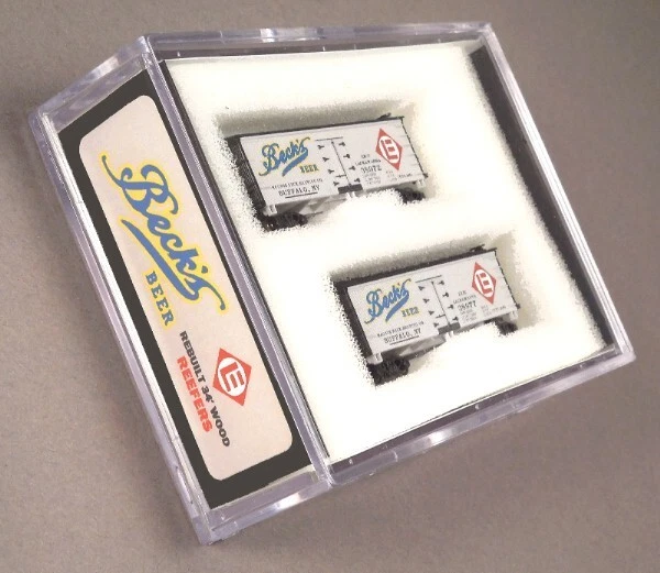 Z Scale BECK'S BEER Wood 34' Rebuilt Reefers ~ FTB9408 Set #1 ~ NIB - Image 2 of 4