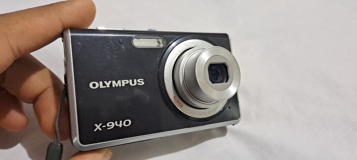 Olympus X-940 14MP Digital Camera with 2GB SD Card