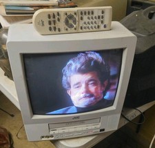 JVC 13" CRT TV/VCR Model 13142 W/ Remote W/RCA  Coax Inputs Perfect for Gaming