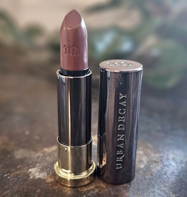 Urban Decay ACCIDENT Metalized Vice Lipstick Full Size NWOB!