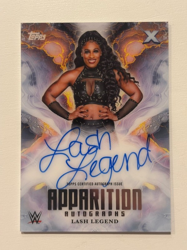 Lash Legend 2025 Topps WWE Exalted Apparition Autograph #APA-LLD