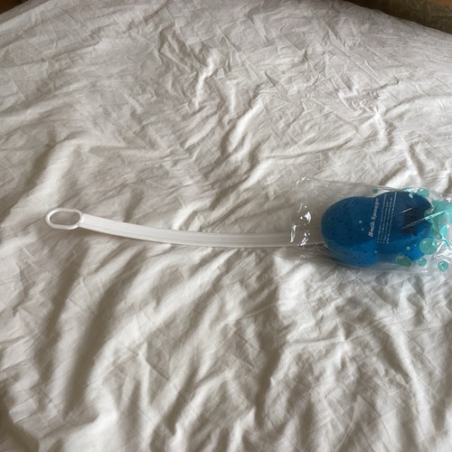 Long Handled Blue Sponge Bath & Shower Mobility Bathing Aid Comfy Extended Grip - Picture 2 of 2