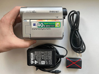 Sony Handycam DCR-HC51 PAL Japan Mini DV Tape Camcorder Video Camera (TESTED)
